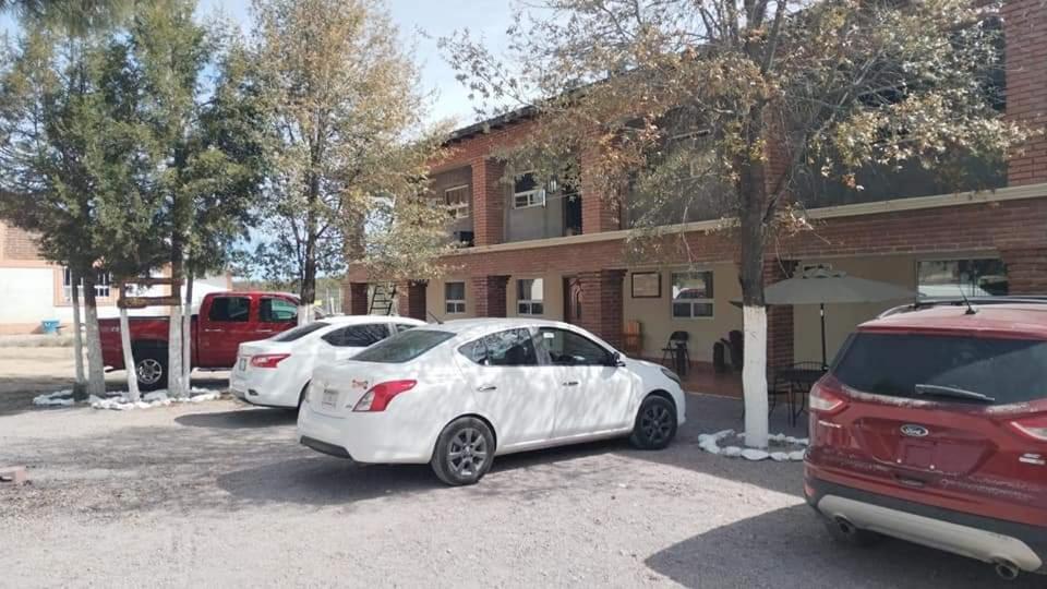 Hotel Hacienda Las Barrancas Del Cobre Areponapuchi Ngoại thất bức ảnh